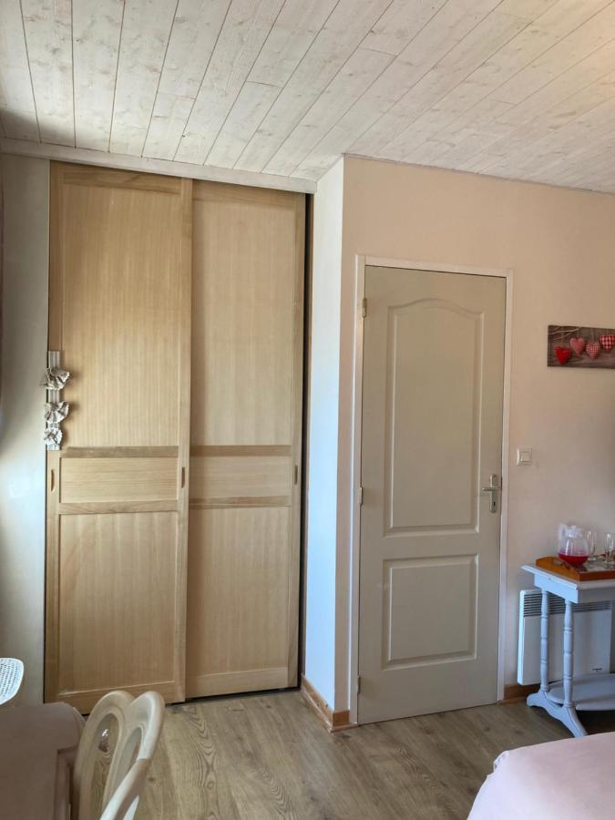 La Marine Louannec Apartment Exterior photo