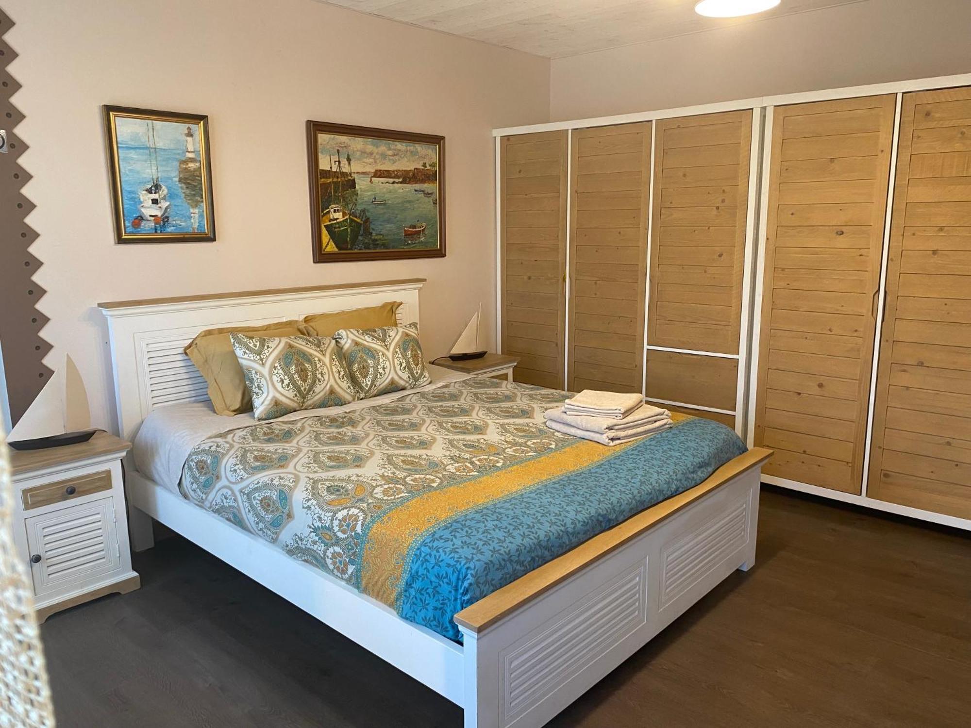 La Marine Louannec Apartment Exterior photo
